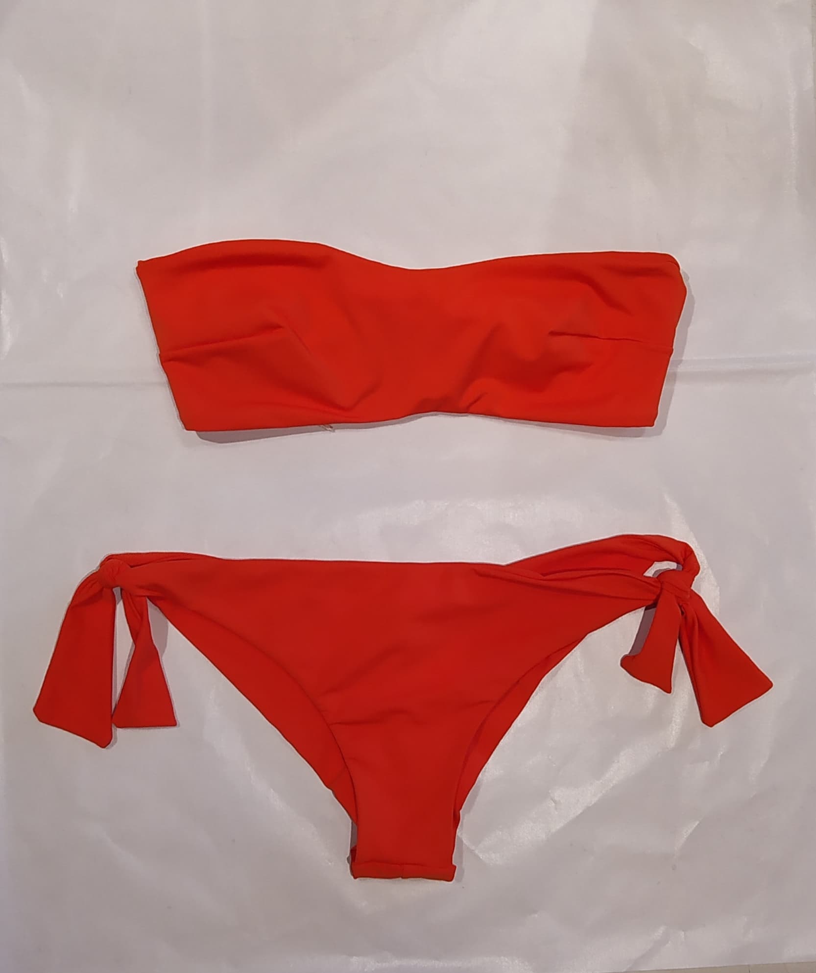 BIKINI SANDS